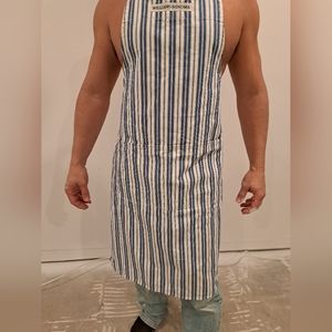 Apron